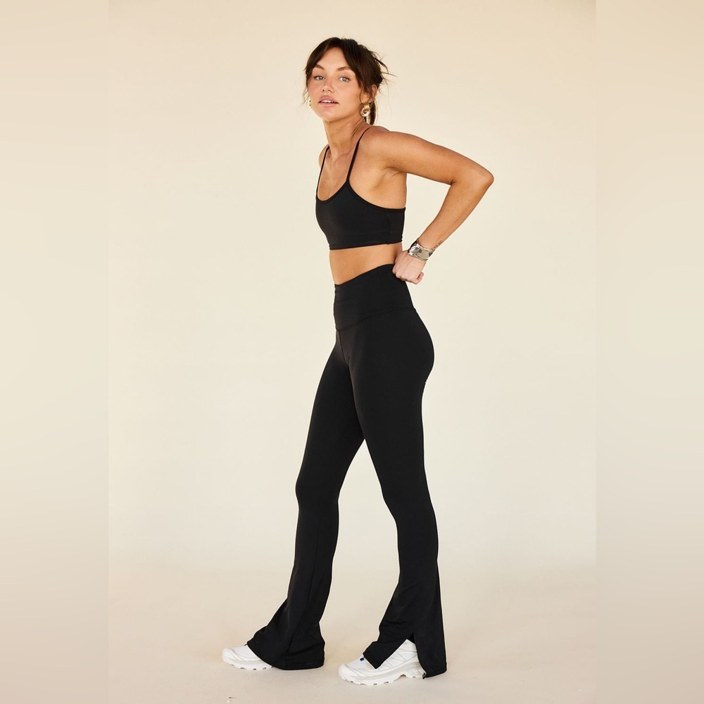 Blue Strut-This beau flare